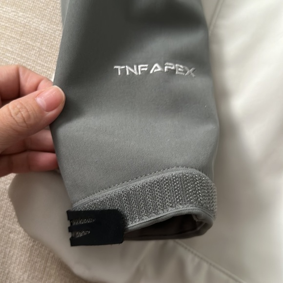 The North Face Apex Bionic Jacket - Picture 7 of 8